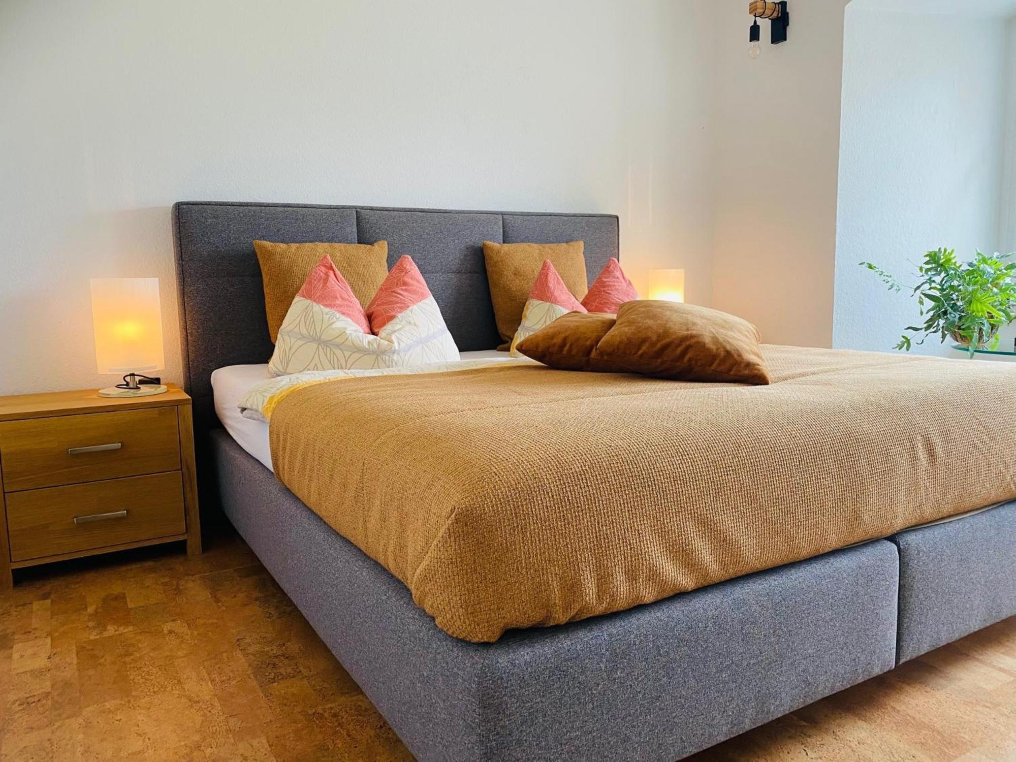 Hotel & Restaurant Schloss Weissenburg Uhlstädt Стая снимка