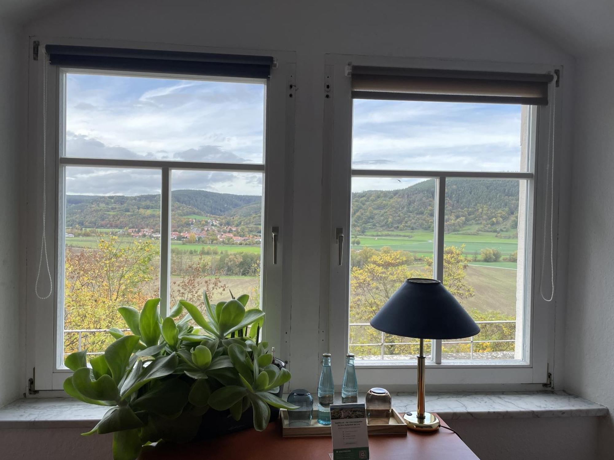 Hotel & Restaurant Schloss Weissenburg Uhlstädt Стая снимка